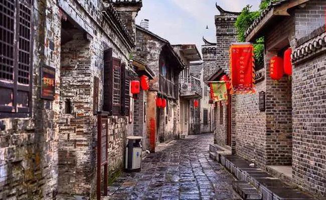 格雷茨卡谈转会传闻:不知道传闻是从哪冒出来的,从未考虑转会