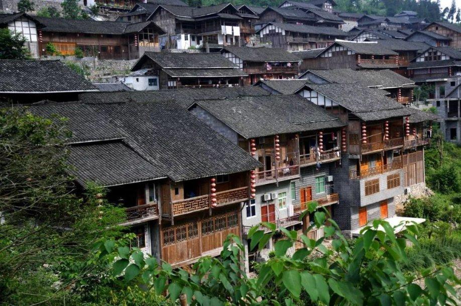 甘肃能化:公司海石湾煤矿地面抽采煤层气氦气分离中试项目目前已进入试运转阶段